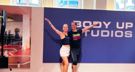 Zumba mit Viki und Juliane