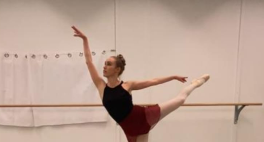 Frau macht Ballett